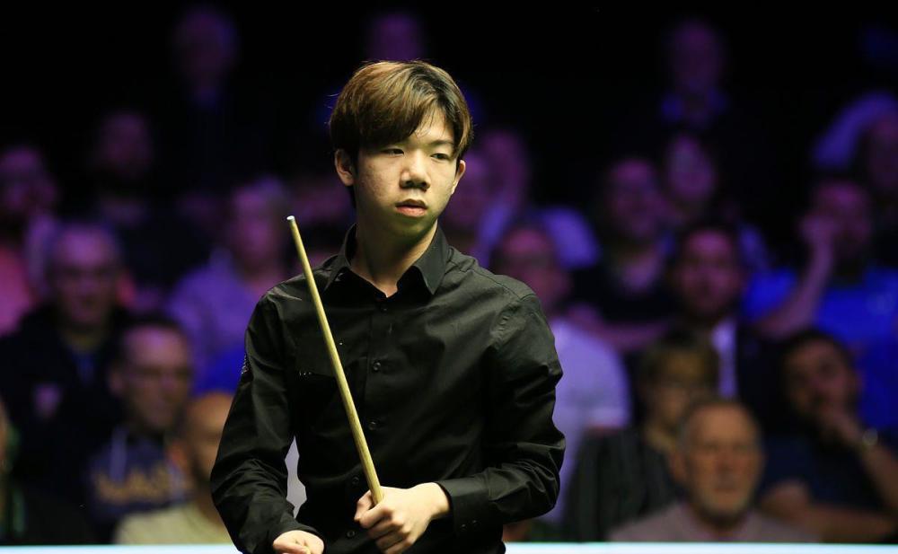 而雄鹿和湖 而雄鹿和湖