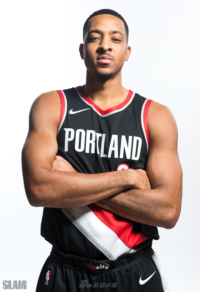 通过快攻和 通过快攻和